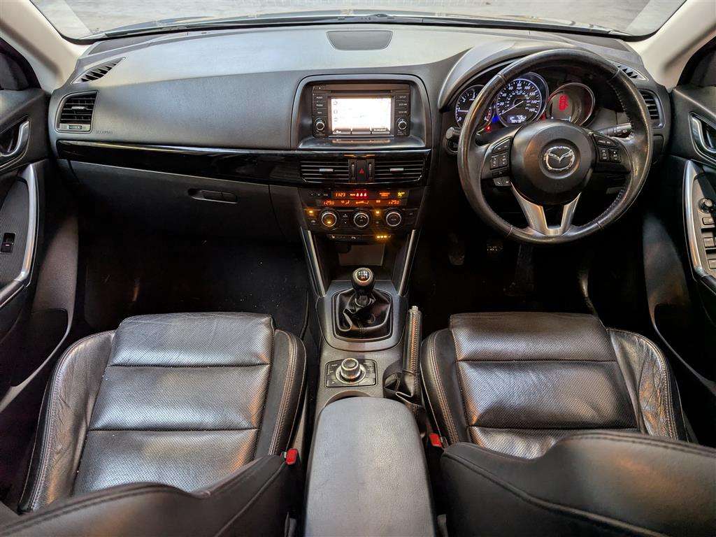<p>2012 MAZDA CX-5 SPORT NAV D</p>