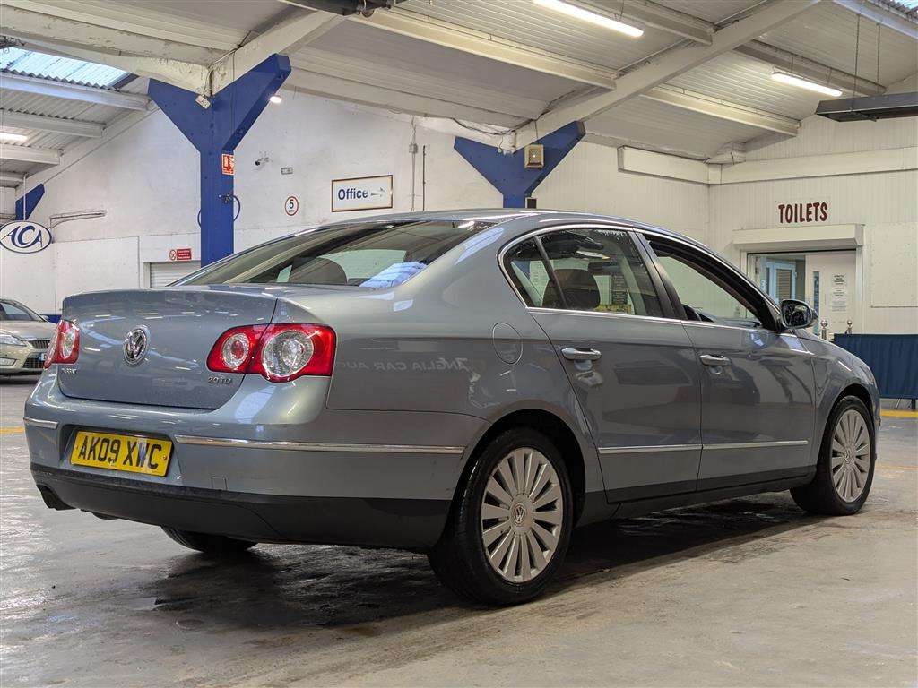 <p>2009 VOLKSWAGEN PASSAT HIGHLINE TDI 140</p>