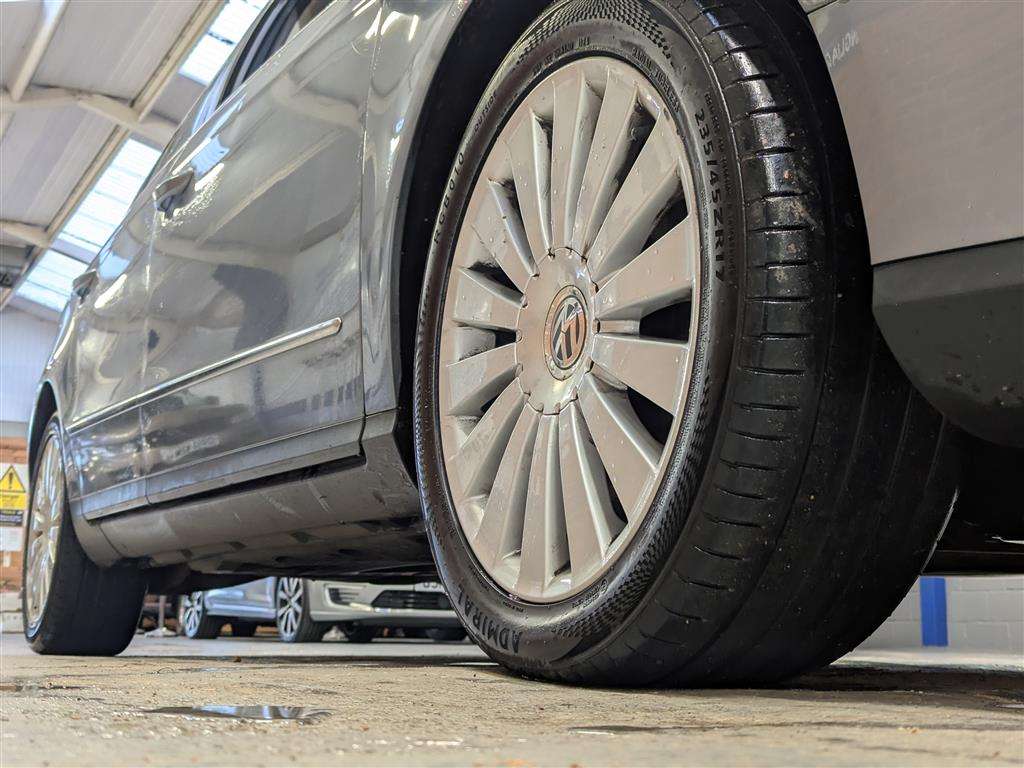 <p>2009 VOLKSWAGEN PASSAT HIGHLINE TDI 140</p>
