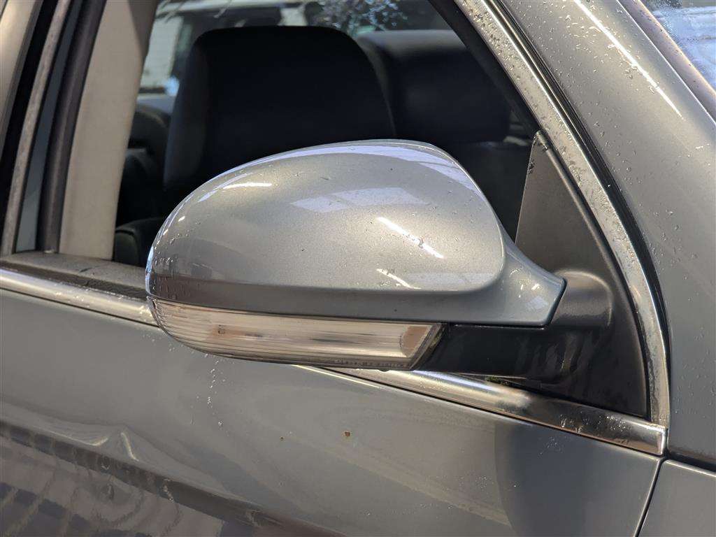 <p>2009 VOLKSWAGEN PASSAT HIGHLINE TDI 140</p>