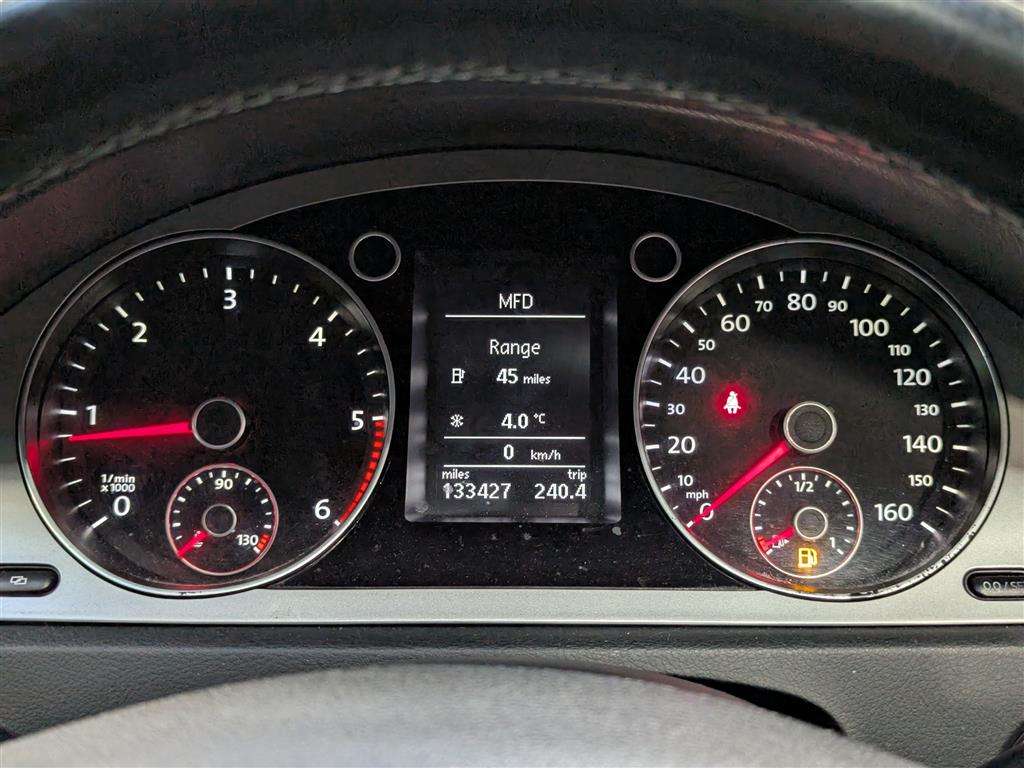 <p>2009 VOLKSWAGEN PASSAT HIGHLINE TDI 140</p>