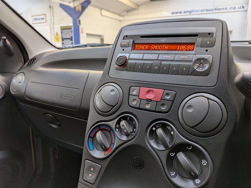 <p>2008 FIAT PANDA DYNAMIC MULTIJET</p>