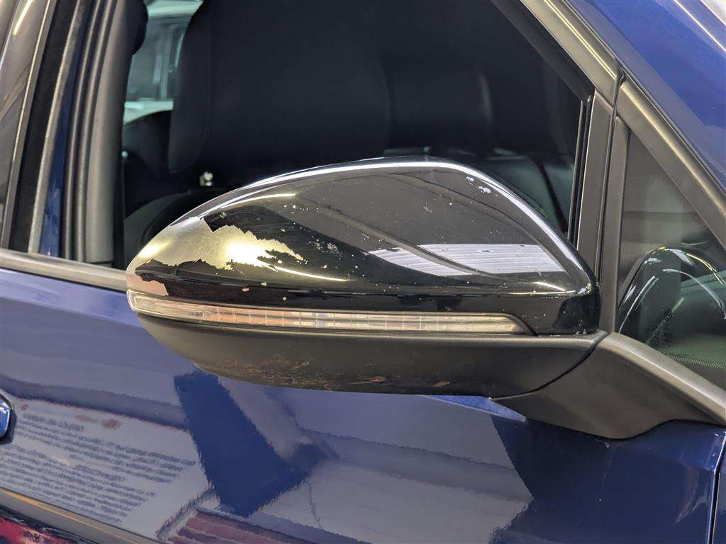 <p>2014 VOLKSWAGEN GOLF R DSG</p>