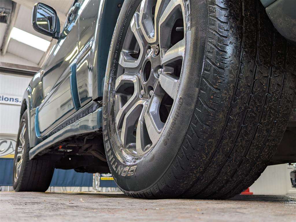 <p>2005 MITSUBISHI SHOGUN DI-D ELEG-CE LWB A</p>