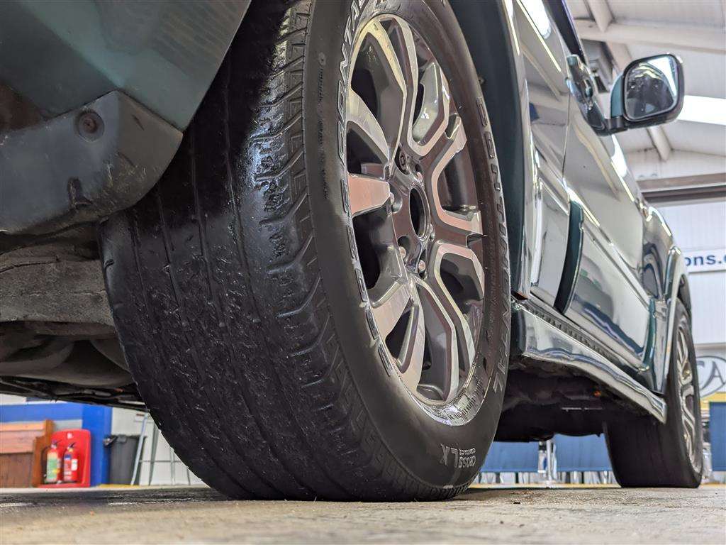 <p>2005 MITSUBISHI SHOGUN DI-D ELEG-CE LWB A</p>