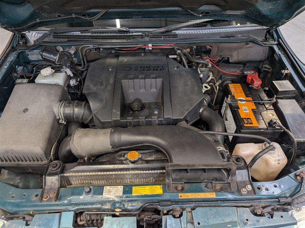 <p>2005 MITSUBISHI SHOGUN DI-D ELEG-CE LWB A</p>