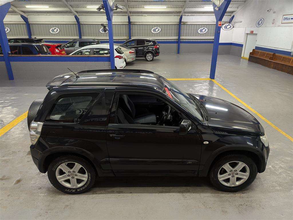 <p>2008 SUZUKI GRAND VITARA ATTITUDE</p>