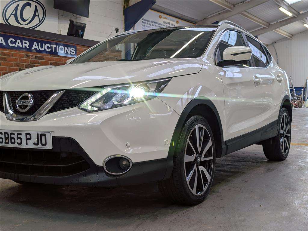 <p>2015 NISSAN QASHQAI TEKNA DIG-T</p>