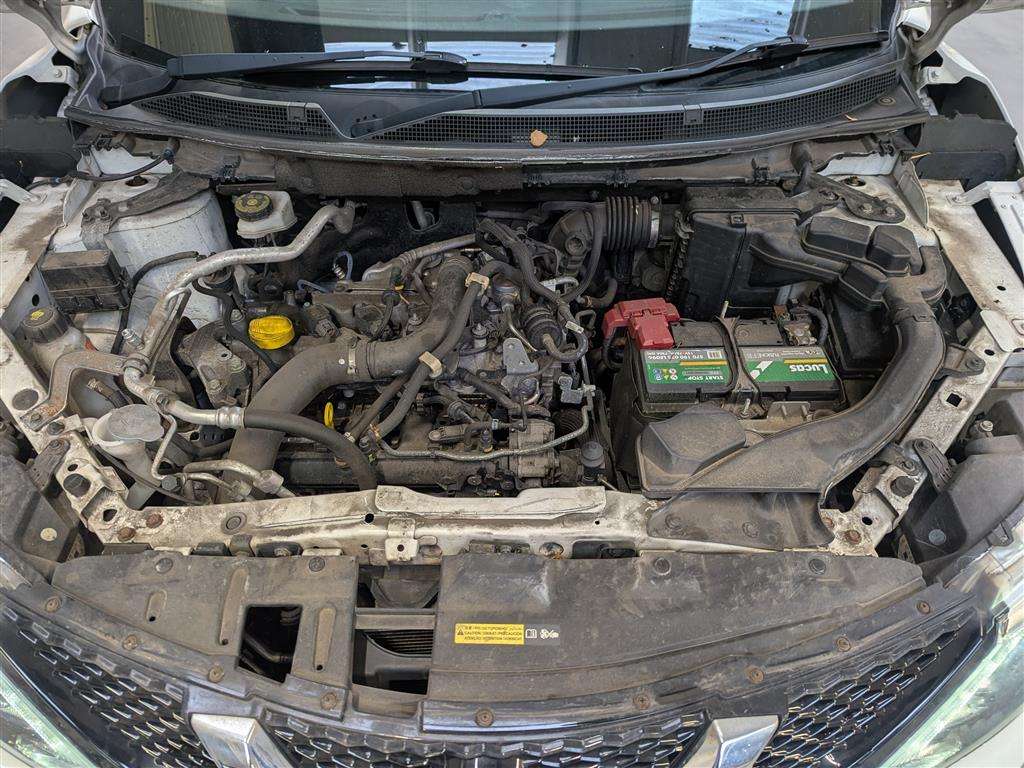 <p>2015 NISSAN QASHQAI TEKNA DIG-T</p>