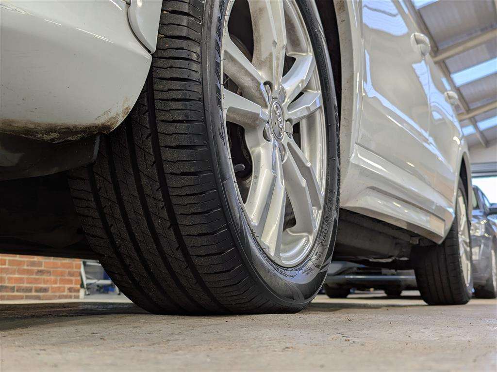 <p>2015 AUDI Q3 S LINE TDI</p>