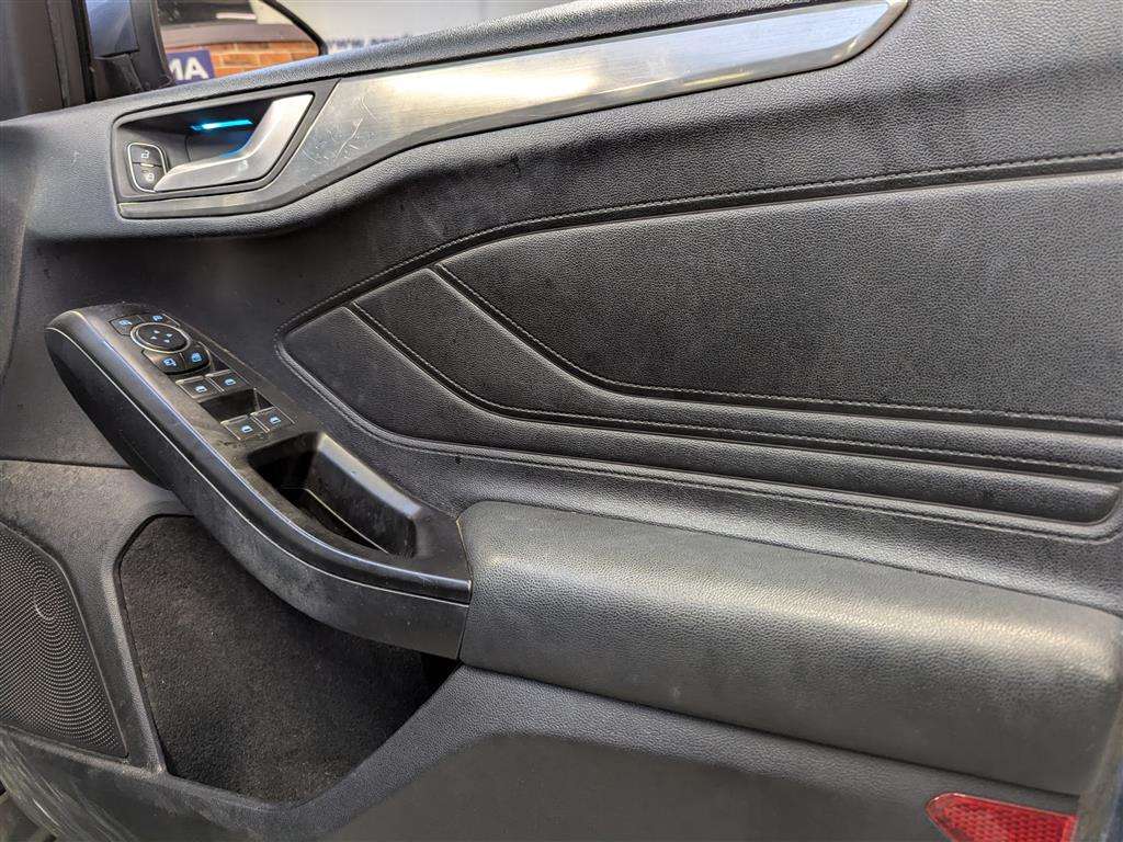 <p>2018 FORD FOCUS TITANIUM</p>