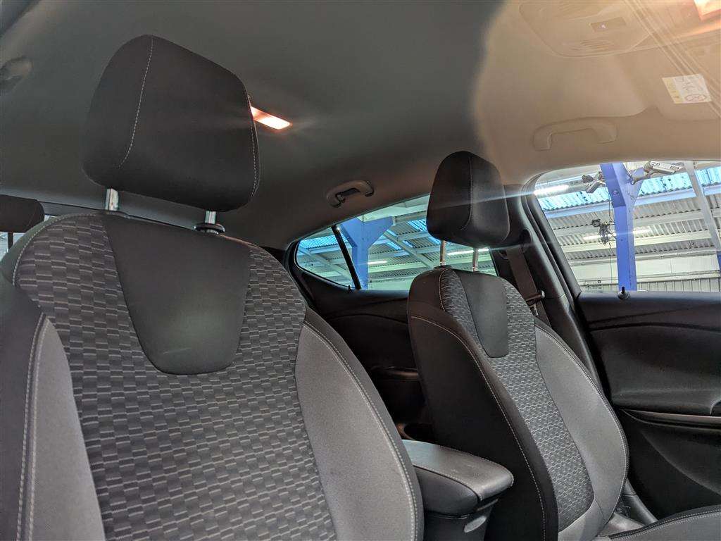 <p>2020 VAUXHALL ASTRA SRI VX LINE NAV TUR</p>