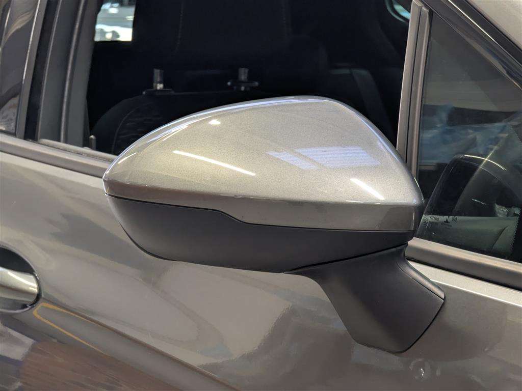 <p>2020 VAUXHALL ASTRA SRI VX LINE NAV TUR</p>