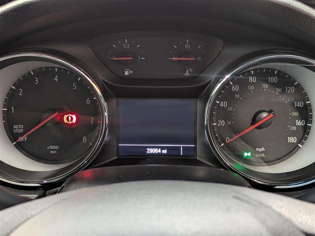 <p>2020 VAUXHALL ASTRA SRI VX LINE NAV TUR</p>