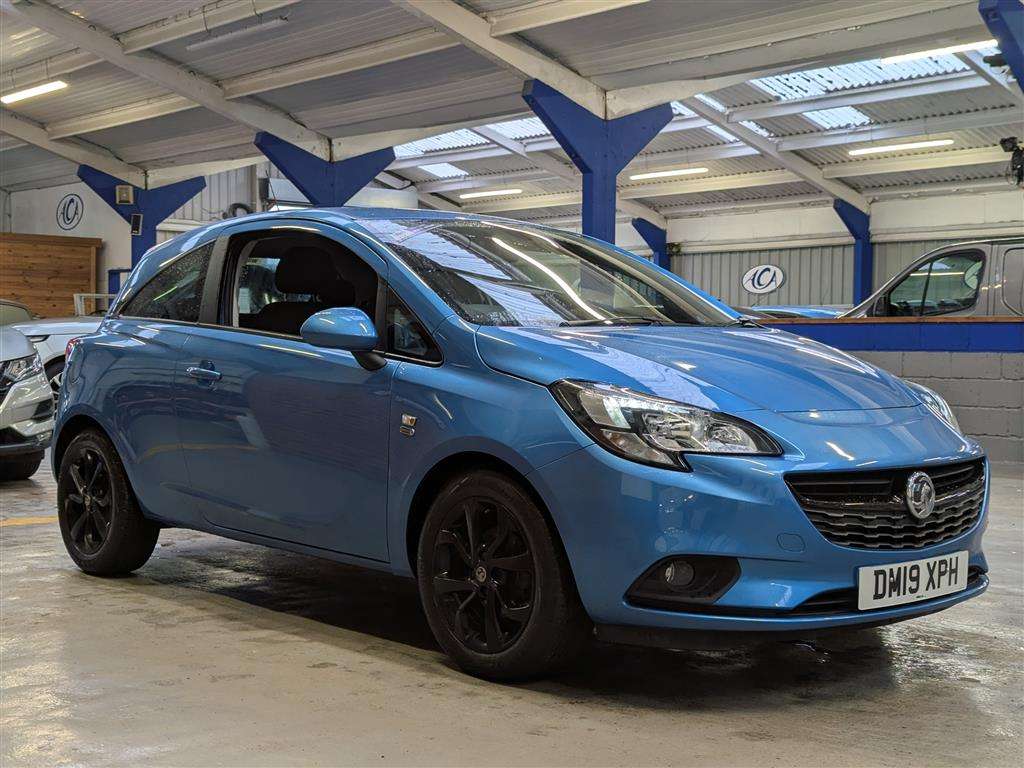 <p>2019 VAUXHALL CORSA GRIFFIN</p>
