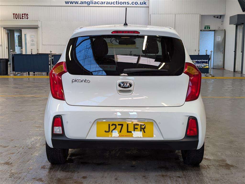 <p>2016 KIA PICANTO SR7</p>