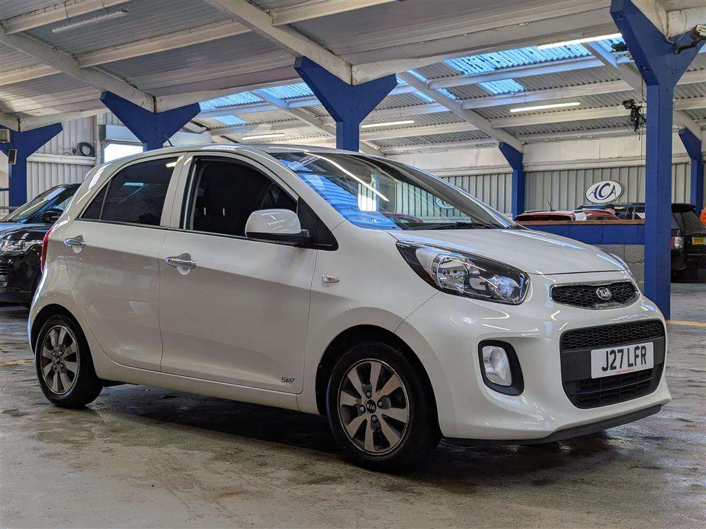 <p>2016 KIA PICANTO SR7</p>