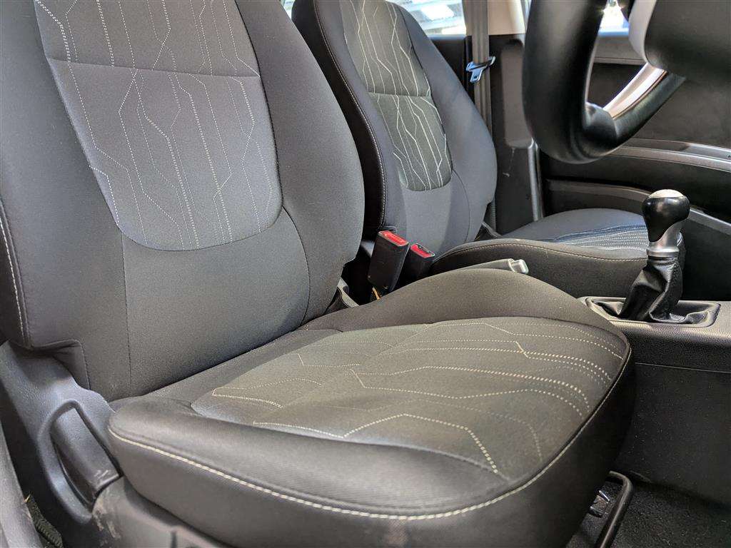 <p>2016 KIA PICANTO SR7</p>