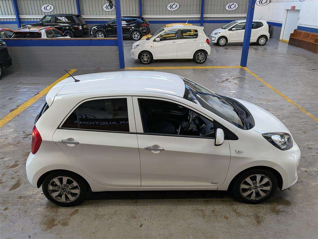 <p>2016 KIA PICANTO SR7</p>