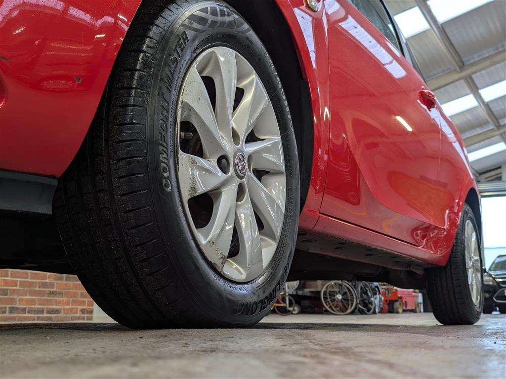 <p>2019 VAUXHALL CORSA DESIGN</p>