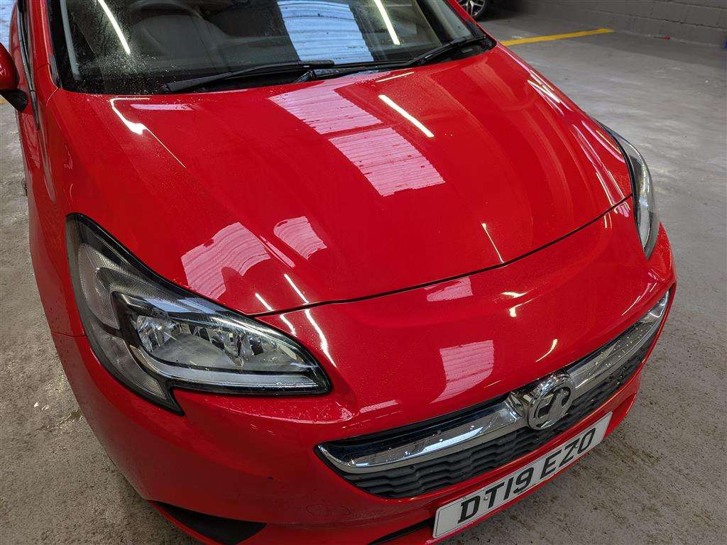 <p>2019 VAUXHALL CORSA DESIGN</p>