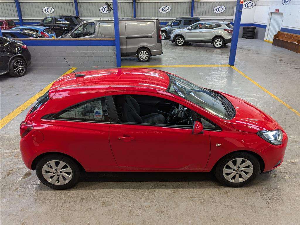 <p>2019 VAUXHALL CORSA DESIGN</p>