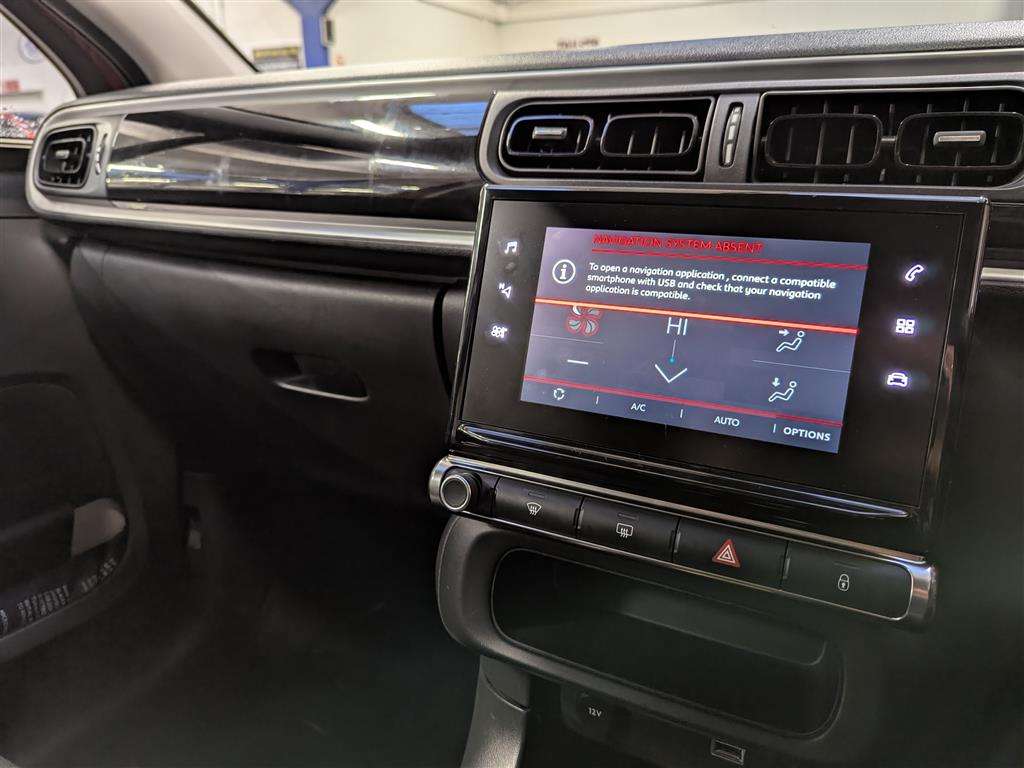 <p>2019 CITROEN C3 FEEL PURETECH</p>