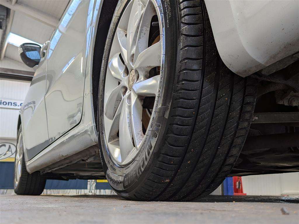 <p>2011 PEUGEOT 508 ACTIVE HDI</p>