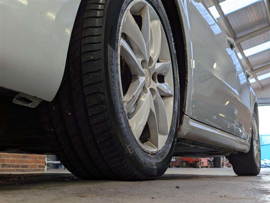 <p>2011 PEUGEOT 508 ACTIVE HDI</p>