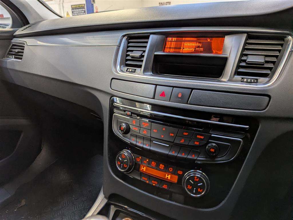 <p>2011 PEUGEOT 508 ACTIVE HDI</p>