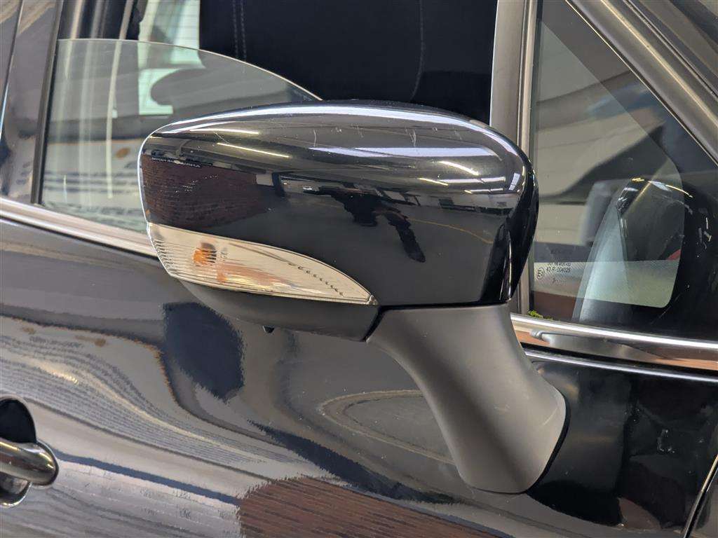 <p>2014 RENAULT CLIO D-QUE S M-NAV NRG TC</p>