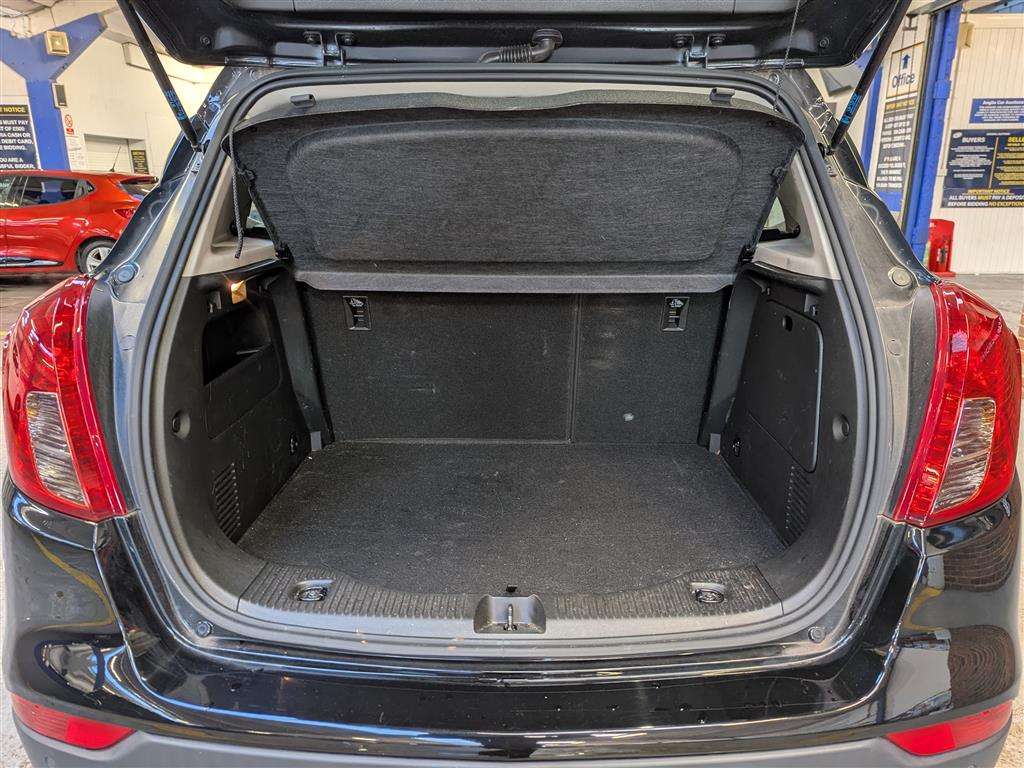 <p>2019 VAUXHALL MOKKA X DESIGN NAV TURBO</p>