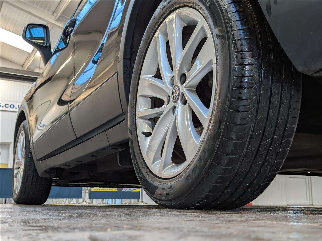 <p>2019 VAUXHALL MOKKA X DESIGN NAV TURBO</p>