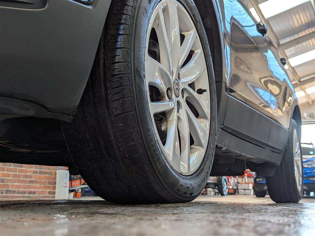 <p>2019 VAUXHALL MOKKA X DESIGN NAV TURBO</p>