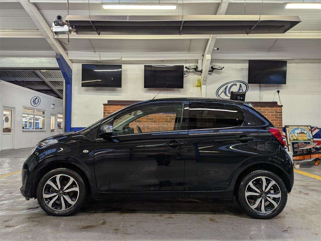 <p>2021 CITROEN C1 SHINE</p>