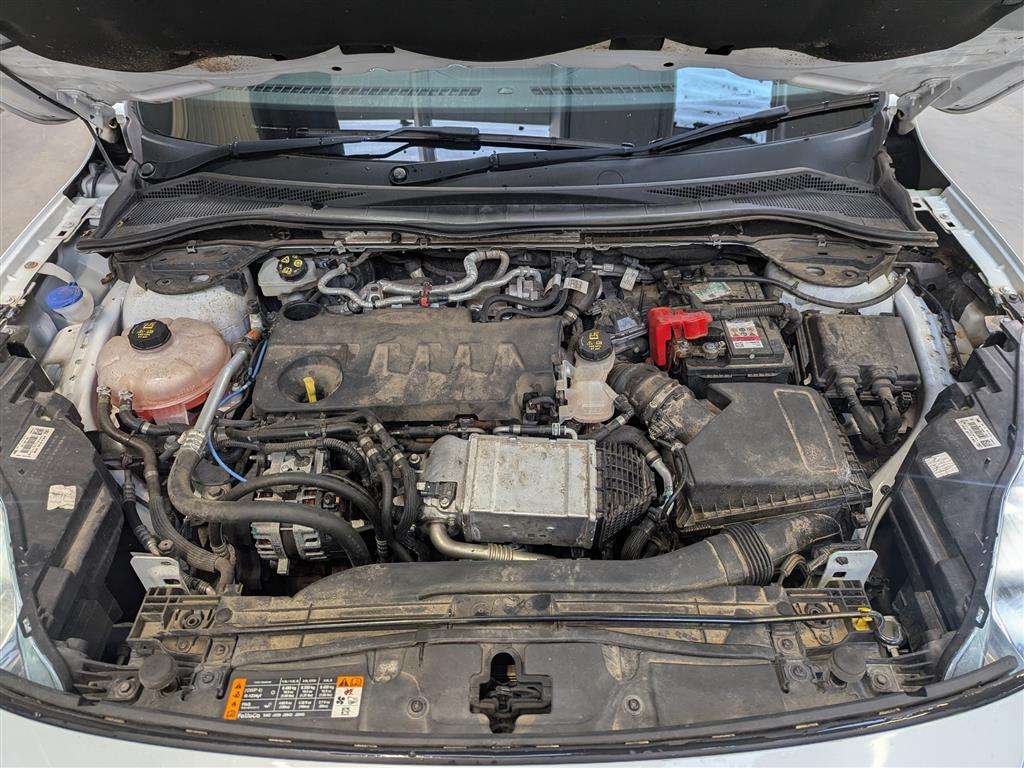 <p>2021 CITROEN C1 SHINE</p>