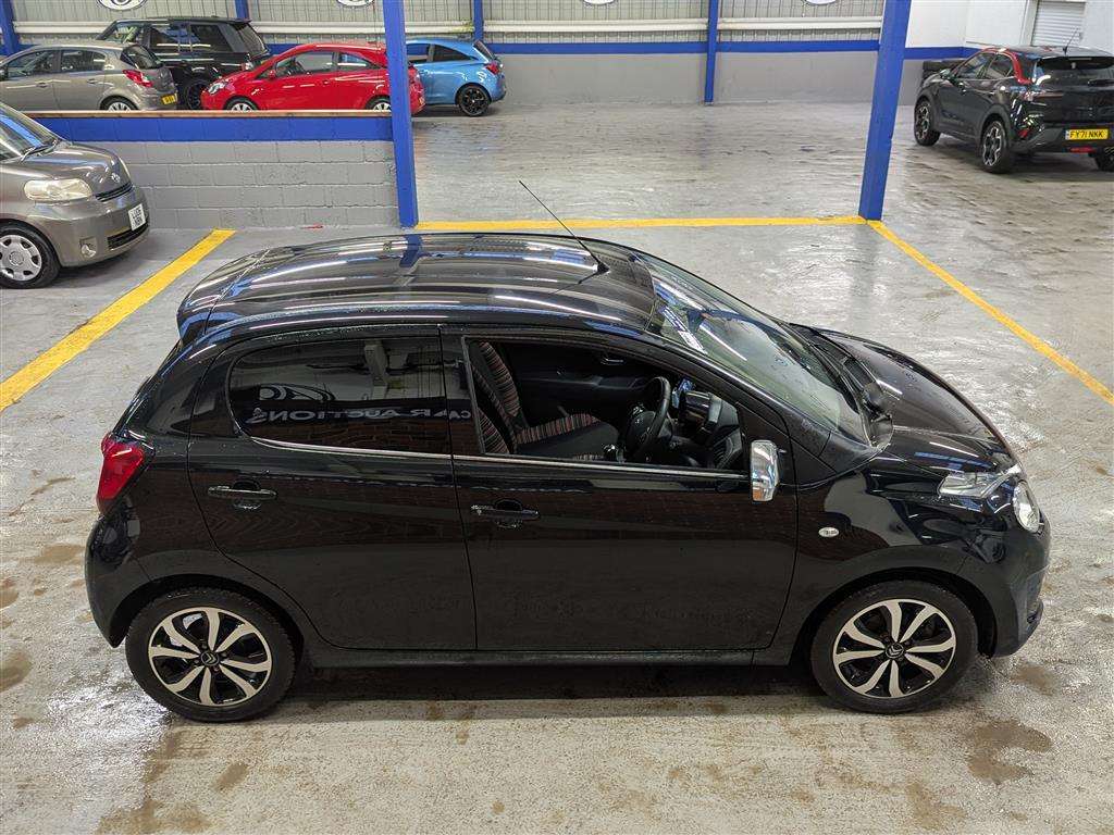 <p>2021 CITROEN C1 SHINE</p>
