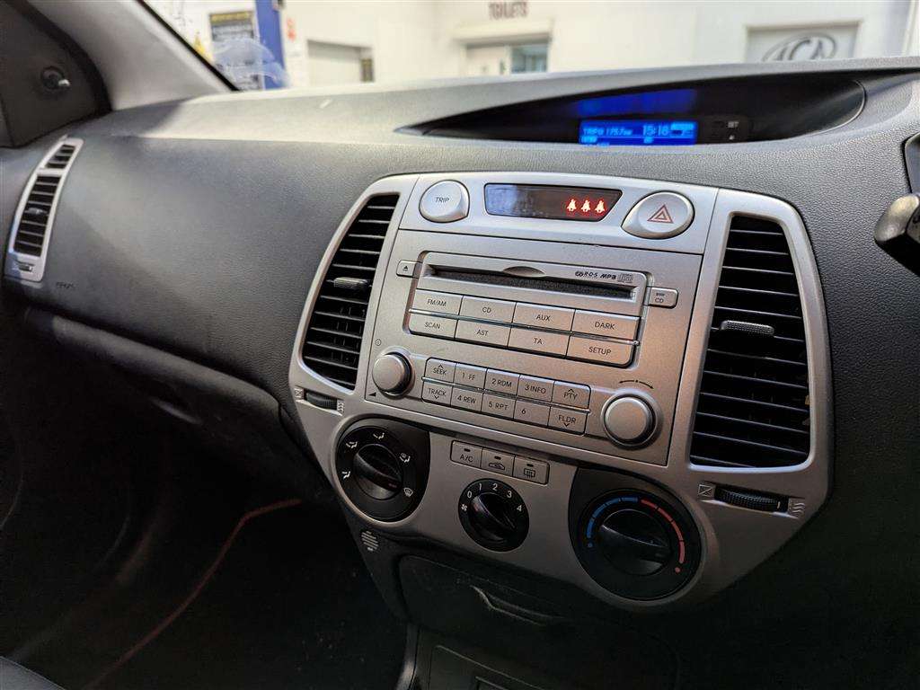 <p>2012 HYUNDAI I20 CLASSIC</p>