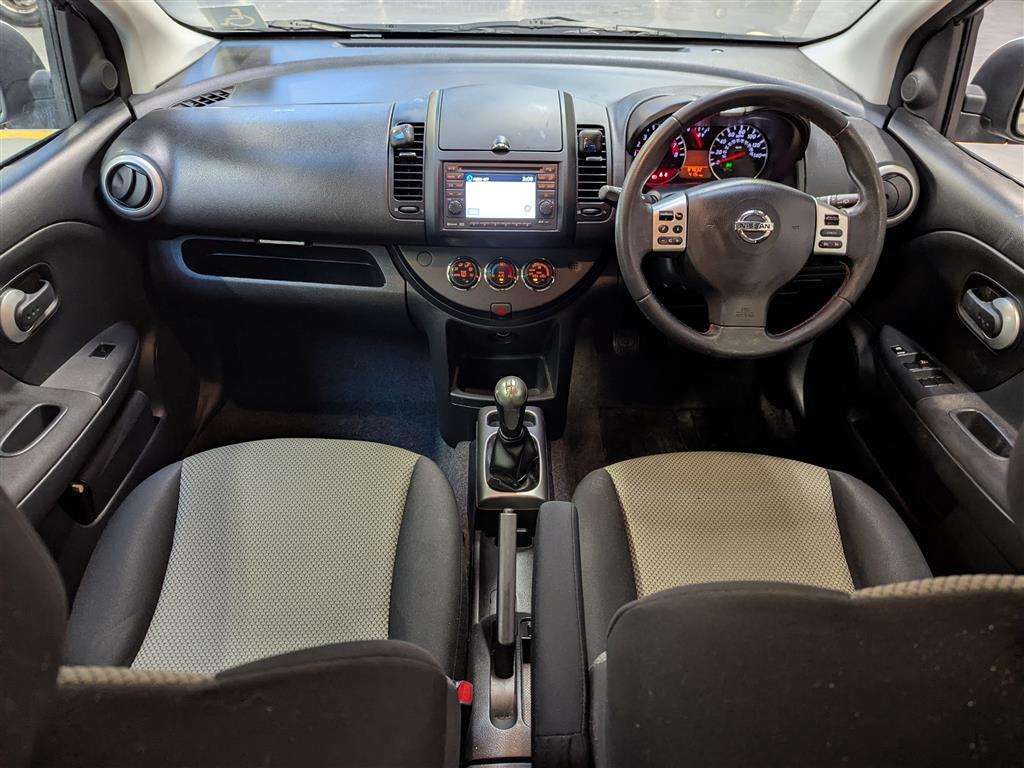 <p>2011 NISSAN NOTE N-TEC</p>