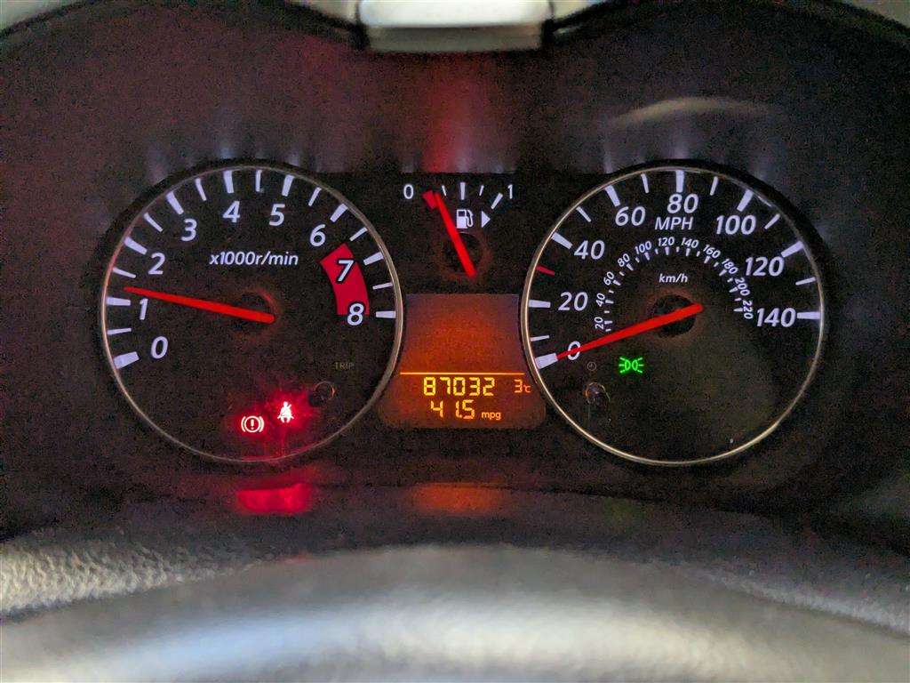 <p>2011 NISSAN NOTE N-TEC</p>