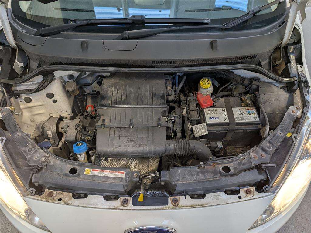 <p>2014 FORD KA STUDIO</p>