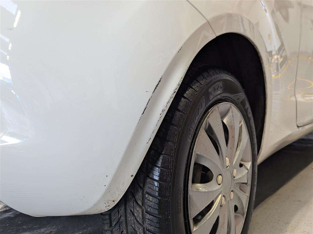 <p>2014 FORD KA STUDIO</p>