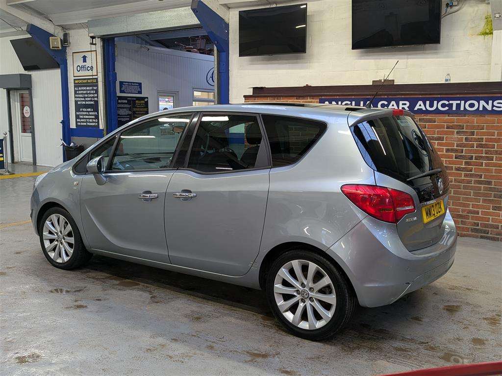 <p>2013 VAUXHALL MERIVA SE</p>