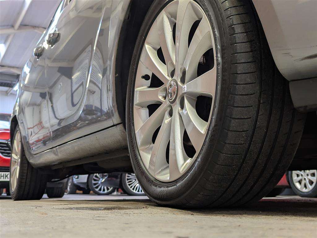 <p>2013 VAUXHALL MERIVA SE</p>