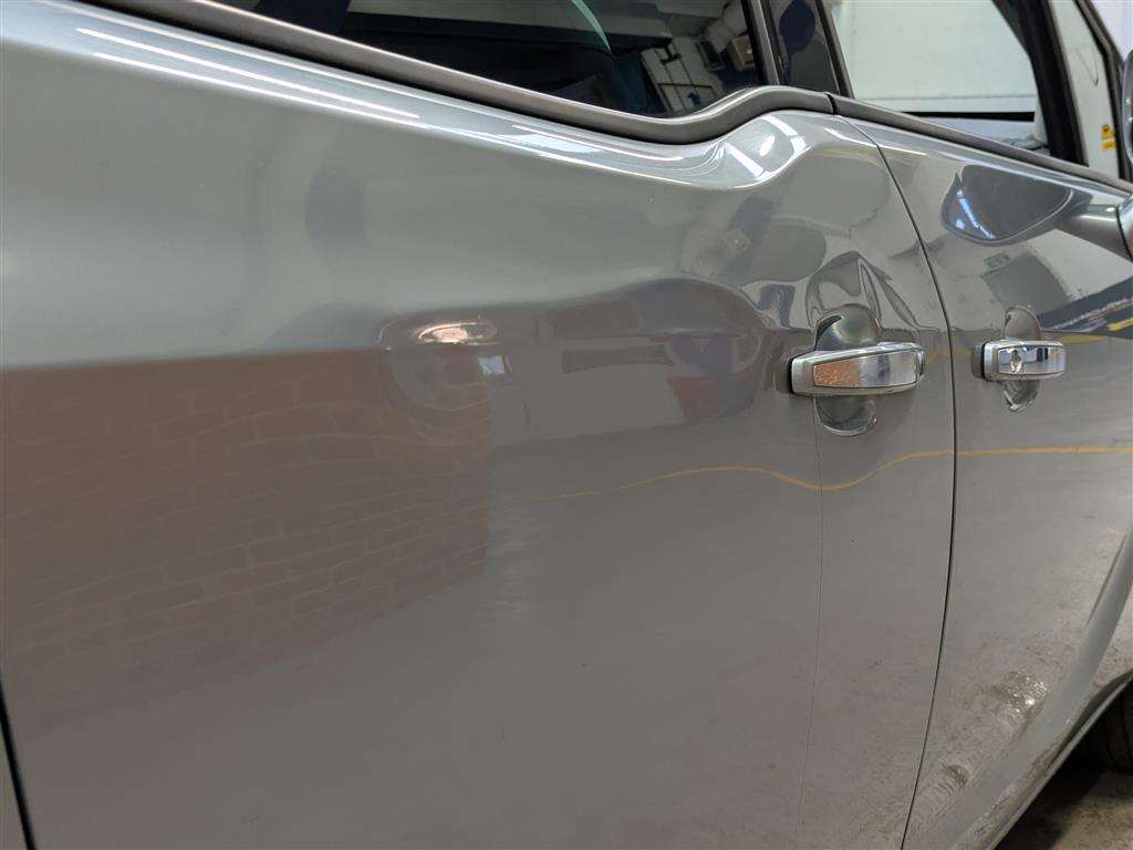 <p>2013 VAUXHALL MERIVA SE</p>