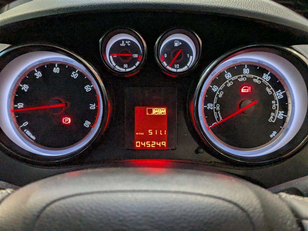 <p>2013 VAUXHALL MERIVA SE</p>