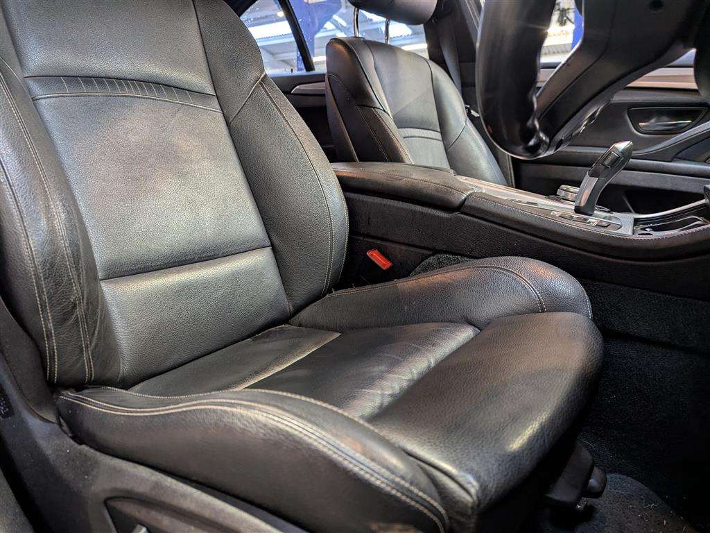 <p>2014 BMW 520D M SPORT AUTO</p>