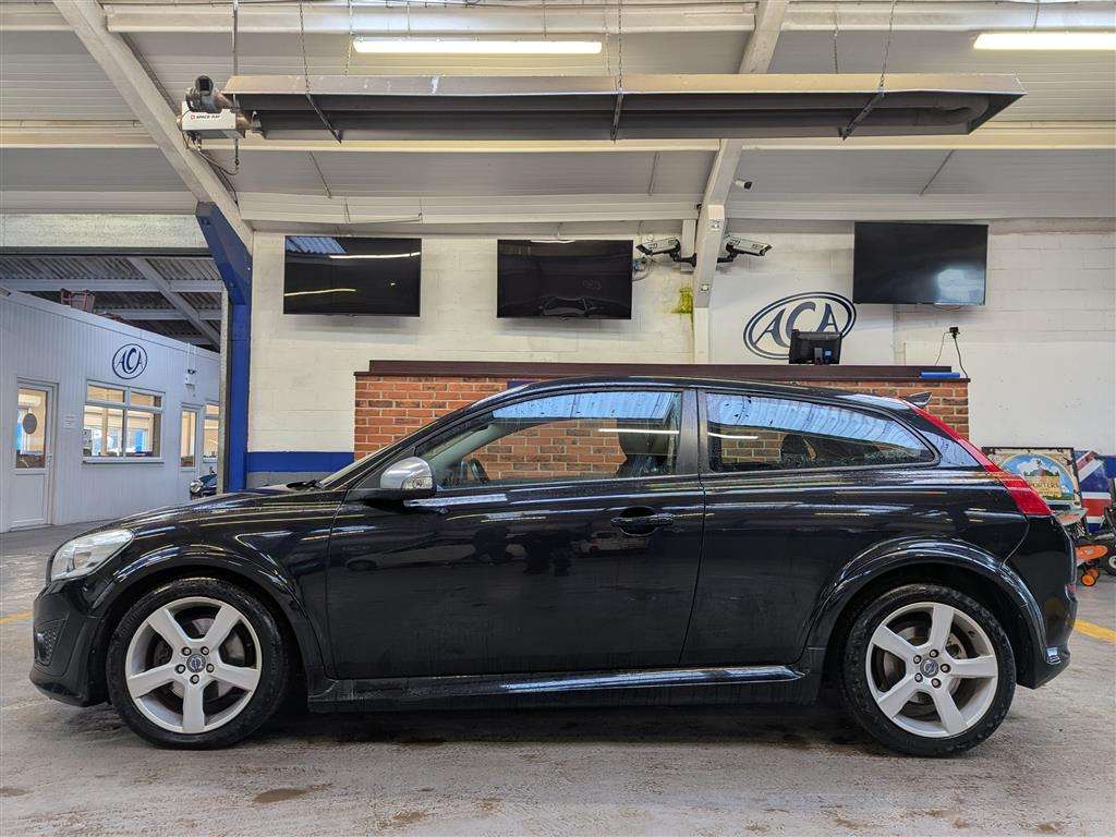 <p>2012 VOLVO C30 R-DESIGN D3 AUTO</p>