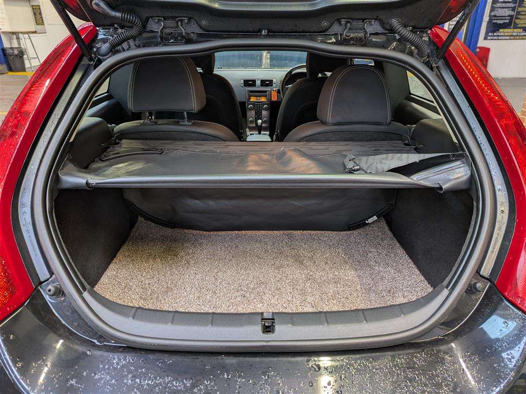 <p>2012 VOLVO C30 R-DESIGN D3 AUTO</p>