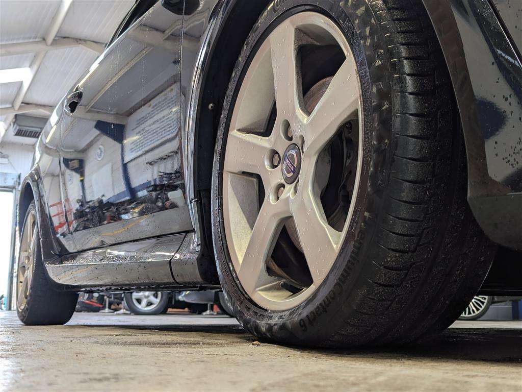 <p>2012 VOLVO C30 R-DESIGN D3 AUTO</p>